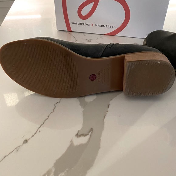 Blondo Liam Bootie - Waterproof - Picture 4 of 8